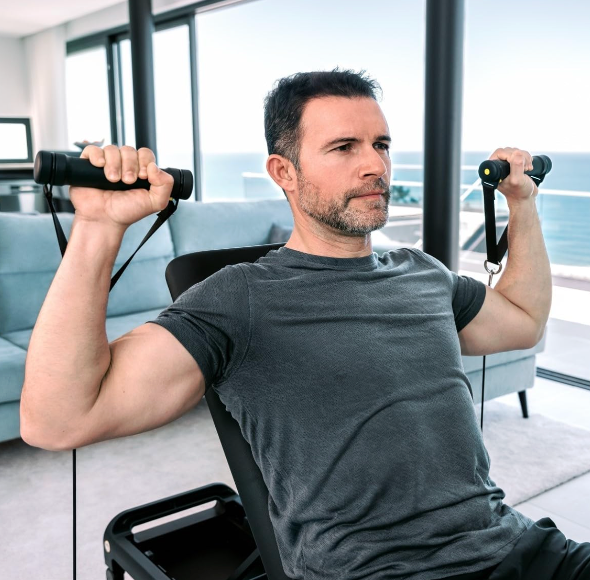 Miet-PREMIUM-FormulaFit SmartGym Pro für 6 Monate Inlusive Hantelbank